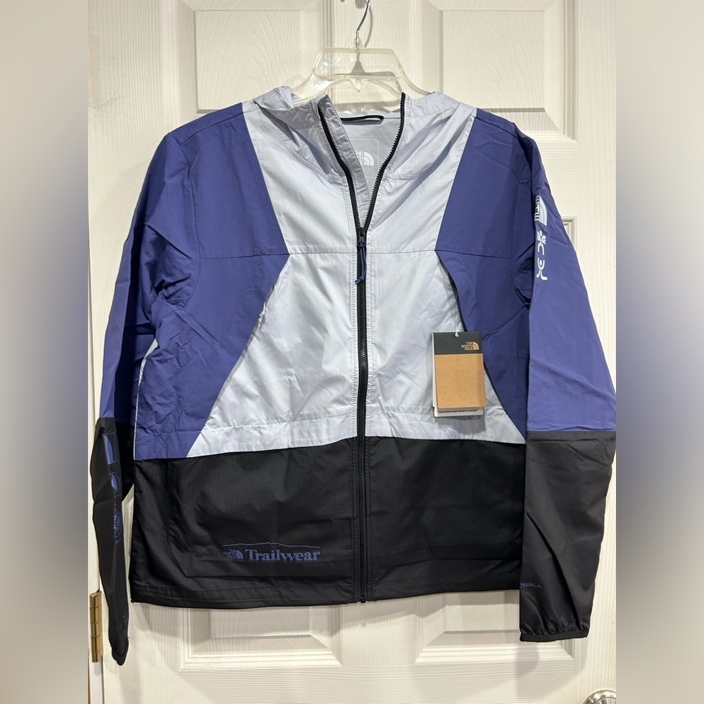 The North Face Women's Large Trailwear Wind Whistle Jacket NWT Purple Black